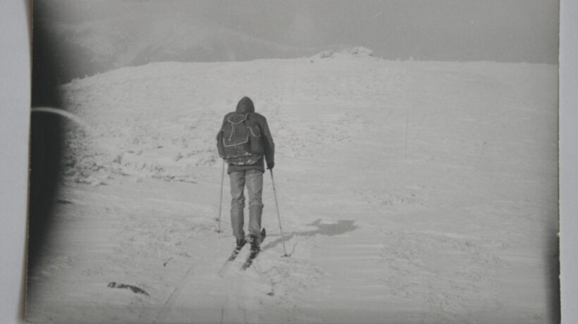Zimné športy: Lyžovanie a snowboarding v okolí