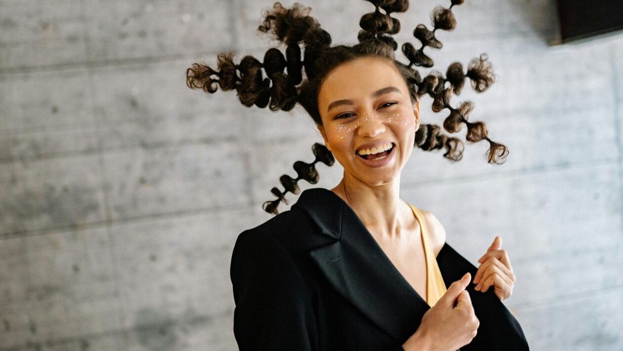 Románske a gotické stavebné princípy: Inovácie a duchovná symbolika