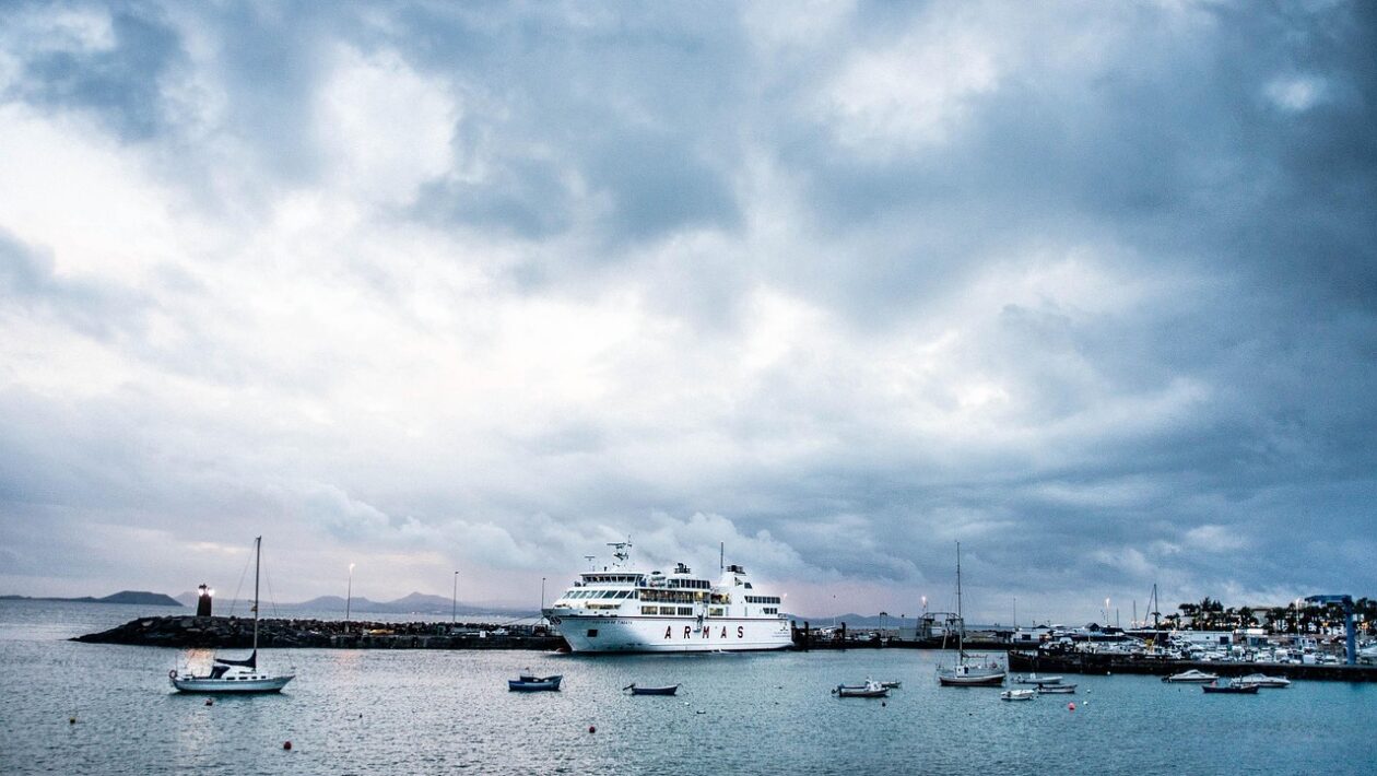Tradičné a moderné techniky tvarovania: Fúkanie, liatie a 3D tlač