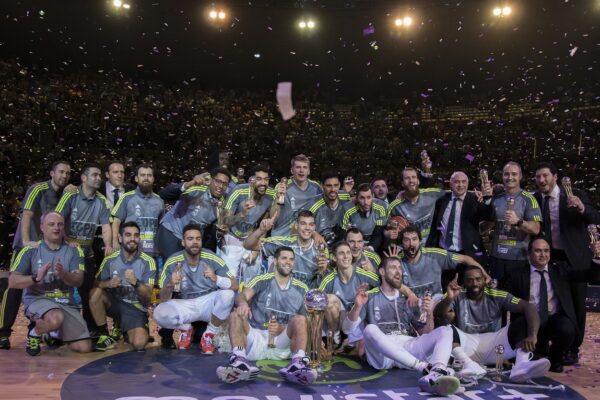 História tlačiarenských techník: Od Guttenberga po digitálnu tlač