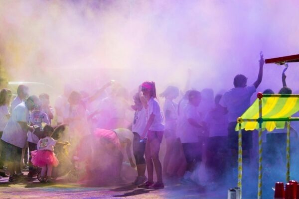 Počiatky slovenského divadla: Od ľudových hier po profesionálnu scénu